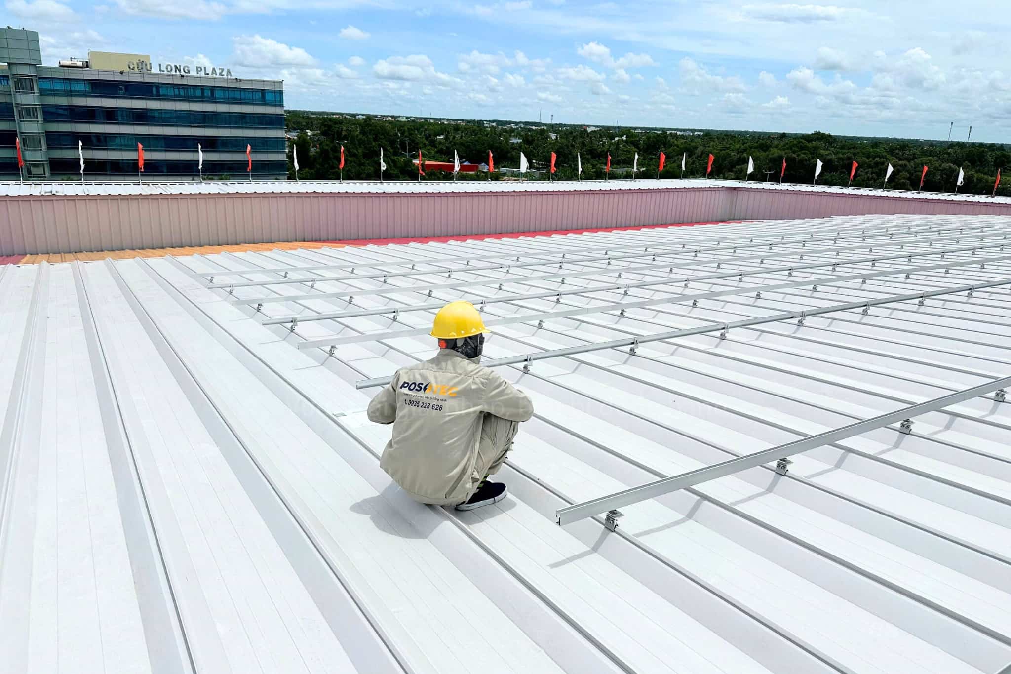 thi công điện mặt trời